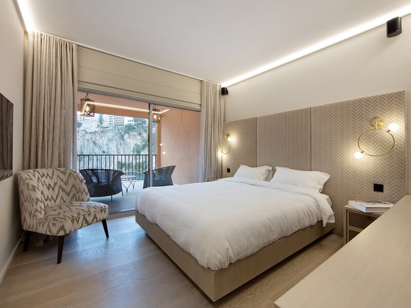 Double bedroom with terrace and views, Monaco