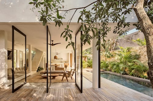 The Magic of Mexico: Exploring the Appeal of the Caribbean Coast