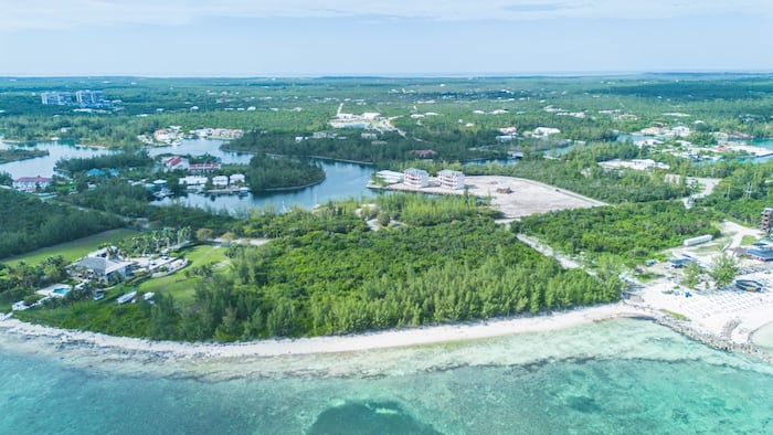 Property located at Land/Lot in Grand Bahama / Freeport, Bahamas