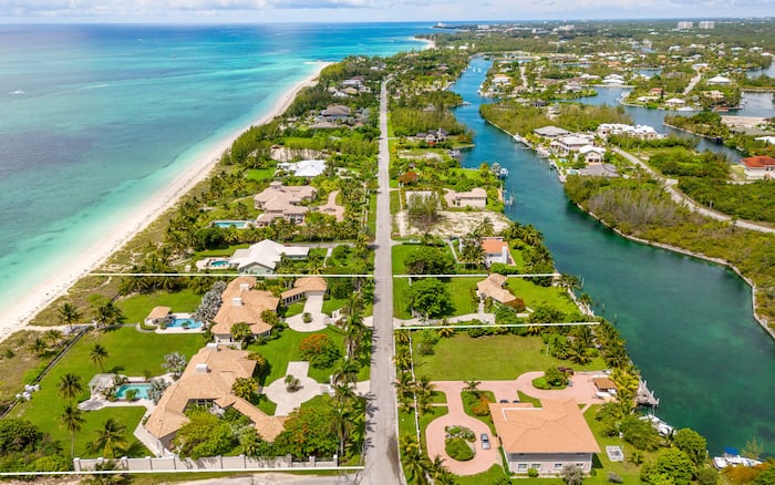Property located at Single Family Home/House in Grand Bahama / Freeport, Bahamas