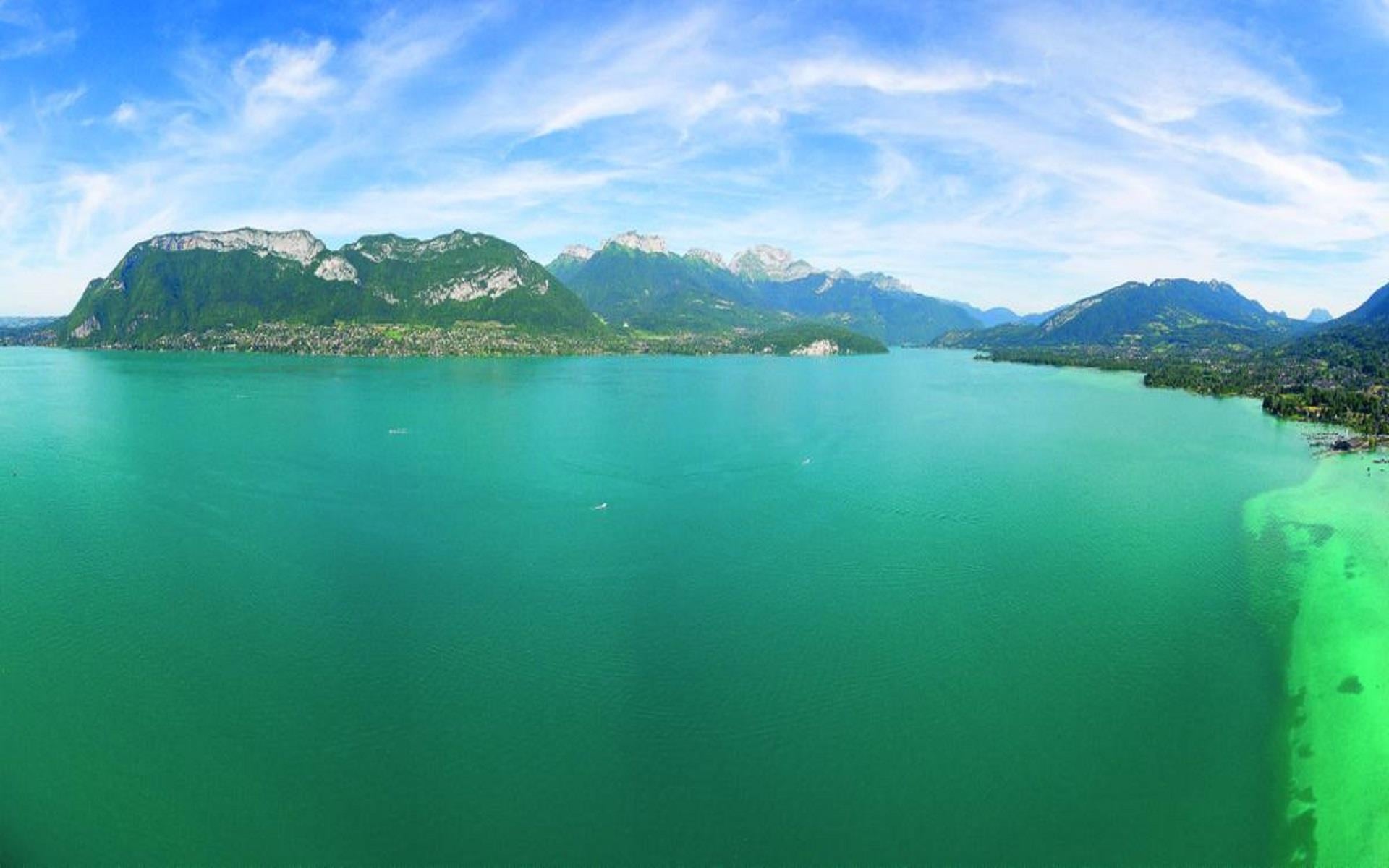 Lake-Annecy-France