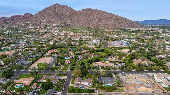 Property located at Single Family Home/House in Phoenix, AZ