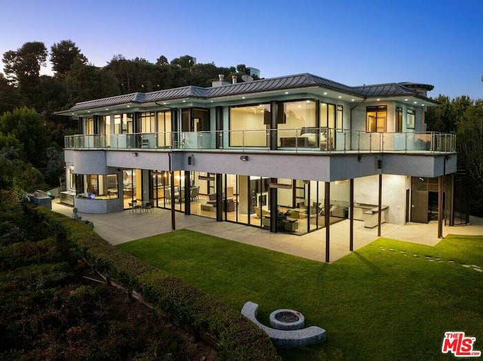 Property located at Single Family Home/House in Los Angeles, CA