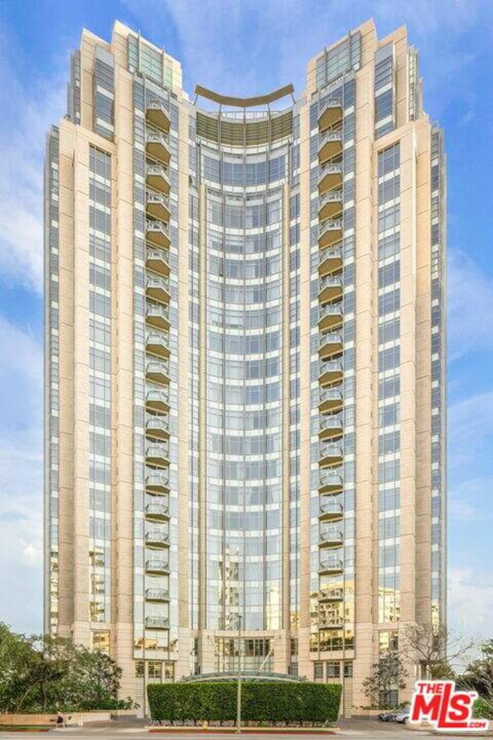 Property located at Condominium in Los Angeles, CA