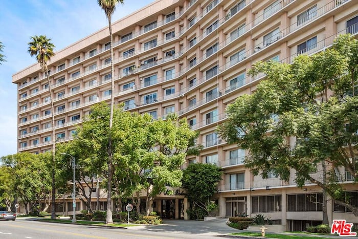 Property located at Condominium in Los Angeles, CA