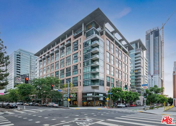Property located at Condominium in Los Angeles, CA