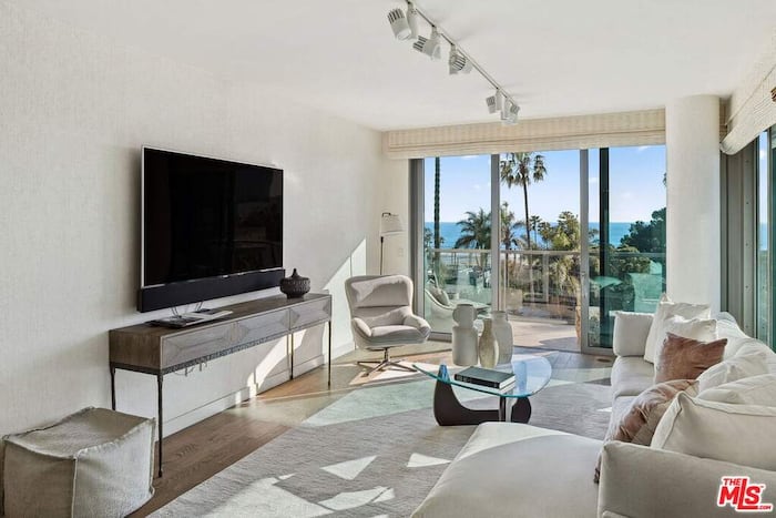 Property located at Condominium in Santa Monica, CA