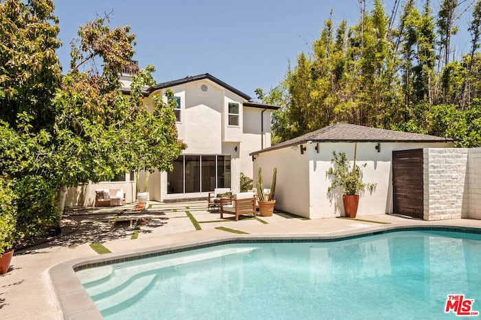 Property located at Single Family Home/House in Sherman Oaks, CA