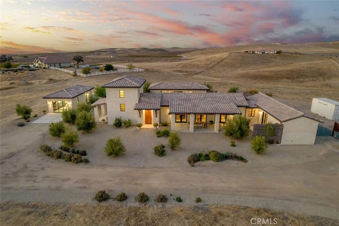 Property located at Single Family Home/House in Paso Robles, CA