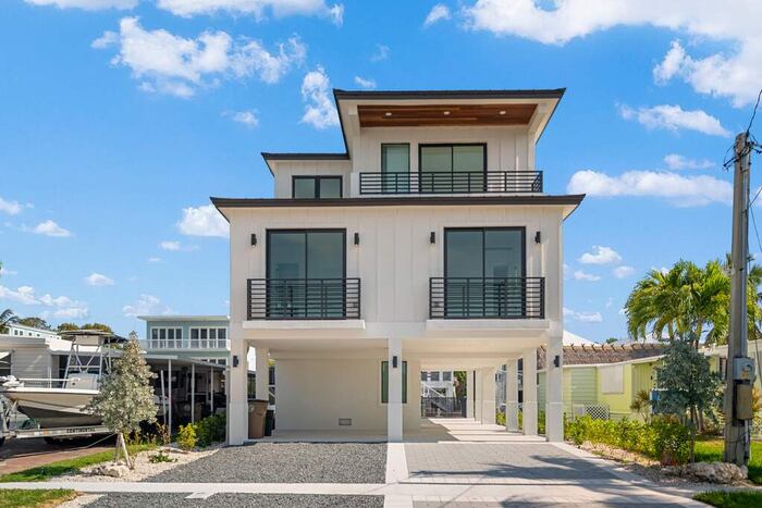 Property located at Single Family Home/House in Key Largo, FL