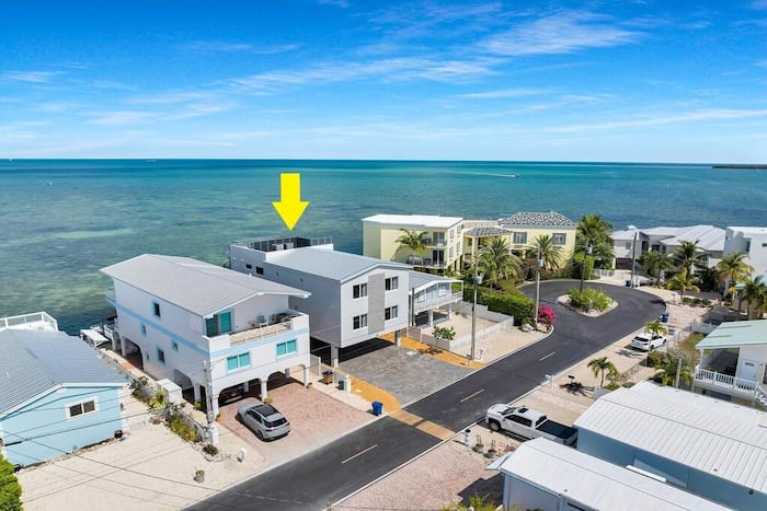 Property located at Single Family Home/House in Tavernier, FL