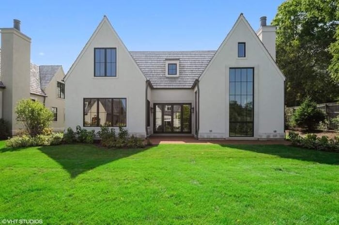 Property located at Single Family Home/House in Lake Forest, IL