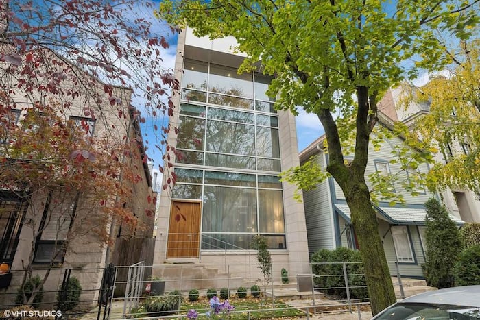 Property located at Single Family Home/House in Chicago, IL