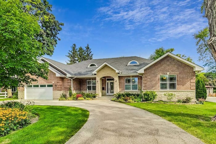 Property located at Single Family Home/House in Arlington Heights, IL