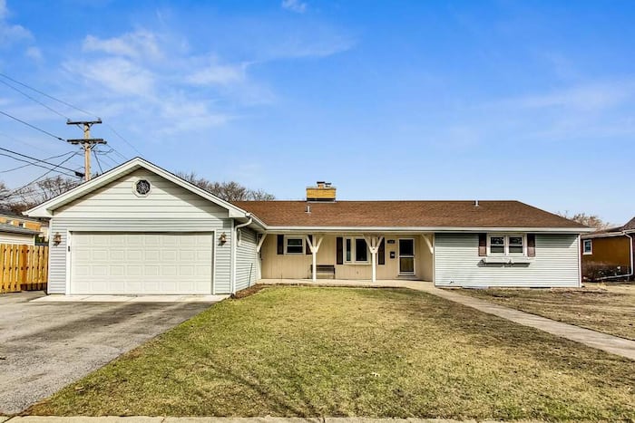 Property located at Single Family Home/House in Arlington Heights, IL