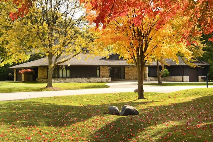 Property located at Single Family Home/House in Arlington Heights, IL