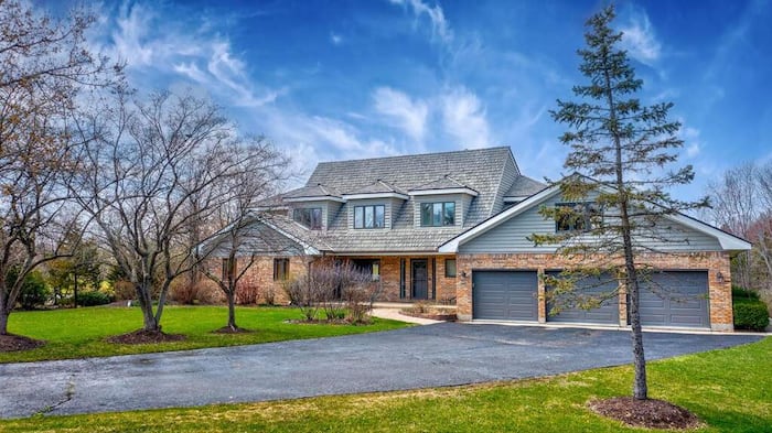 Property located at Single Family Home/House in Deer Park, IL