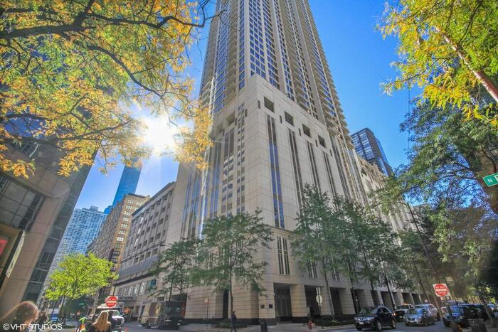 Property located at Condominium in Chicago, IL
