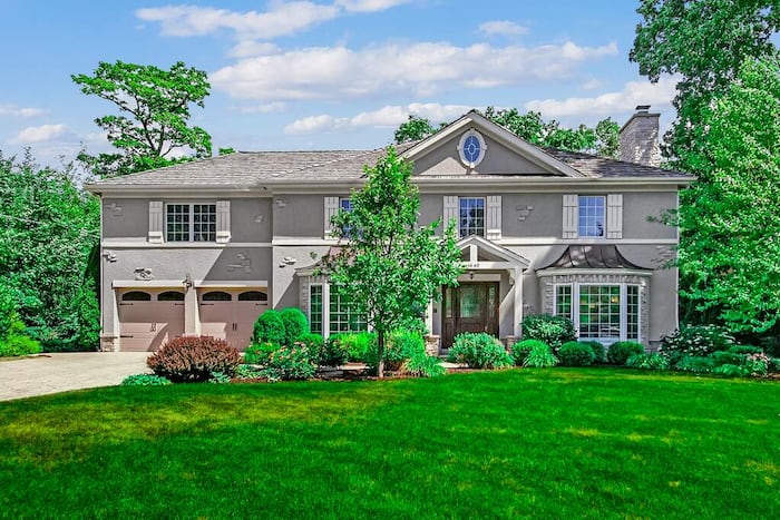 Property located at Single Family Home/House in Glenview, IL