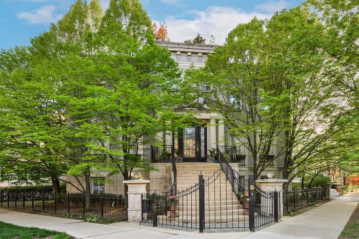 Property located at Single Family Home/House in Chicago, IL