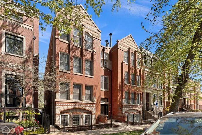 Property located at Condominium in Chicago, IL