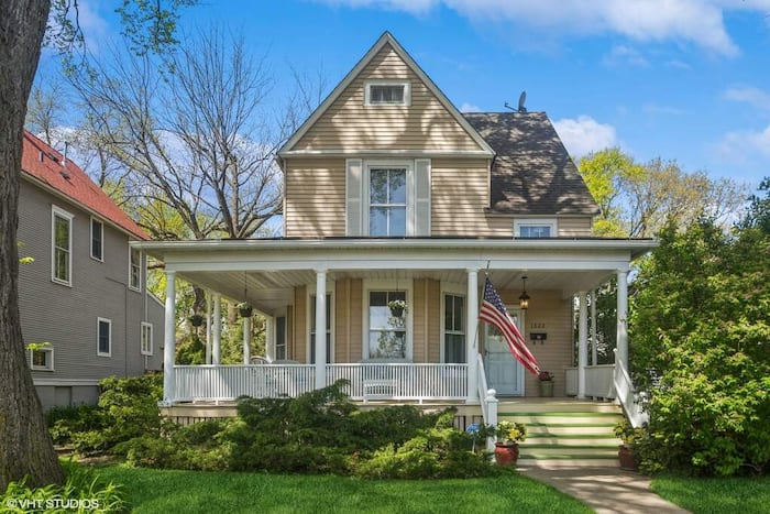 Property located at Single Family Home/House in Evanston, IL