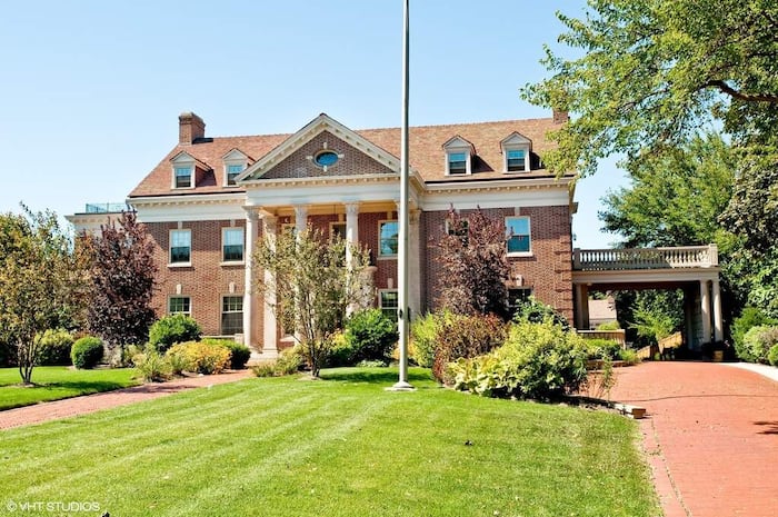 Property located at Condominium in Evanston, IL