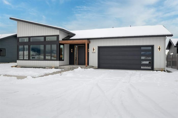 Single Family Home/House in Missoula, MT