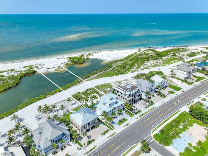 Property located at Single Family Home/House in Fort Myers Beach, FL