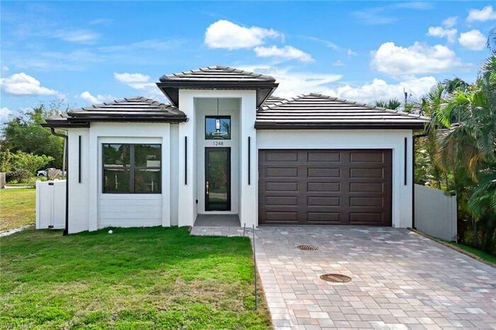 Property located at Single Family Home/House in Naples, FL
