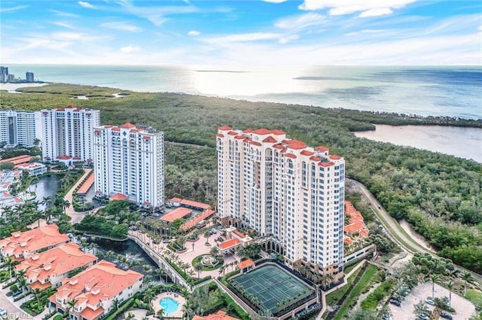 Property located at Condominium in Naples, FL