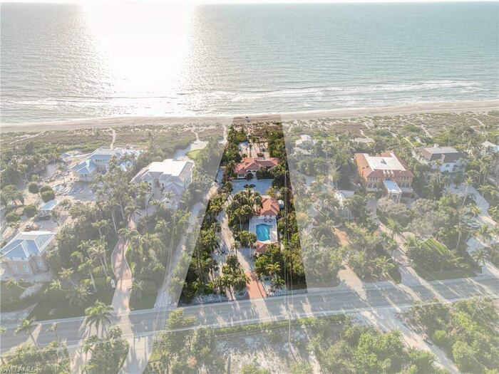 Property located at Single Family Home/House in Captiva, FL