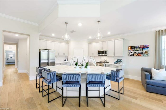 Property located at Condominium in Naples, FL