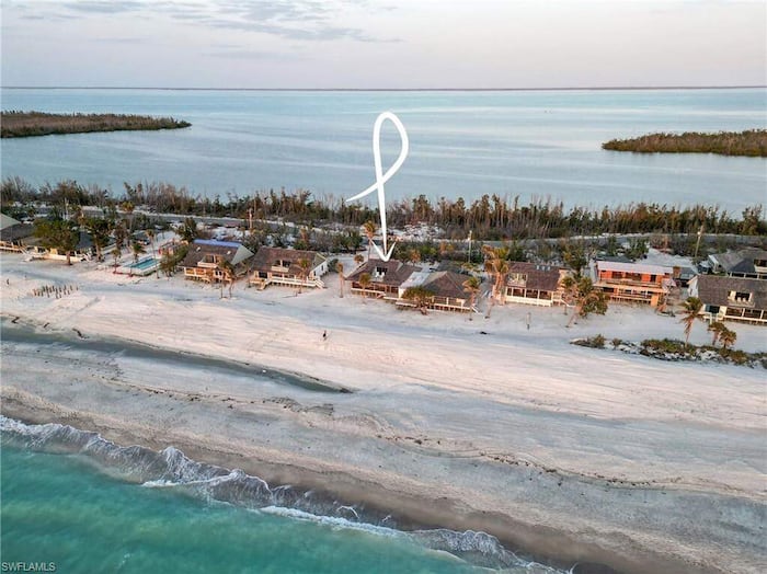 Property located at Single Family Home/House in Captiva, FL
