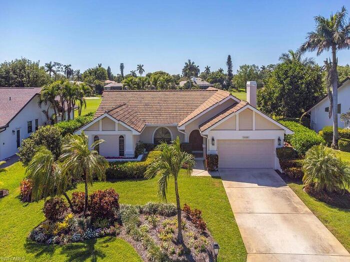 Property located at Single Family Home/House in Naples, FL
