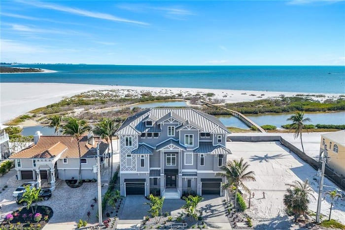 Property located at Single Family Home/House in Fort Myers Beach, FL