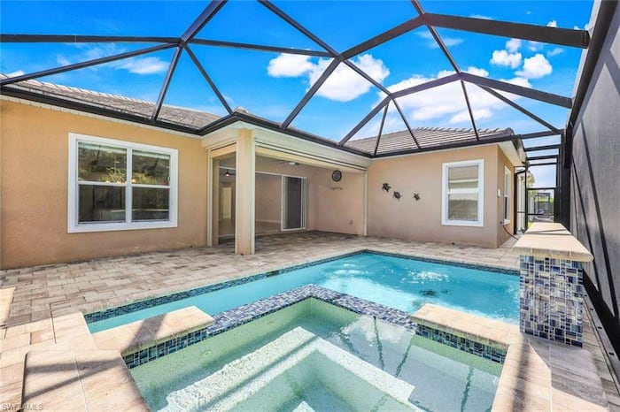 Property located at Single Family Home/House in Naples, FL
