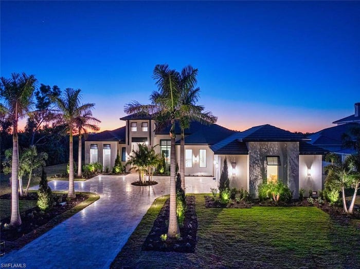 Property located at Single Family Home/House in Naples, FL