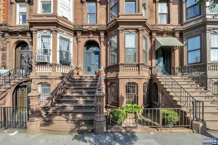 Property located at Condominium in Jersey City, NJ