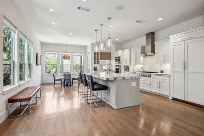 Property located at Single Family Home/House in Dallas, TX