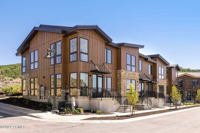 Property located at Villa/Townhouse in Kamas, UT