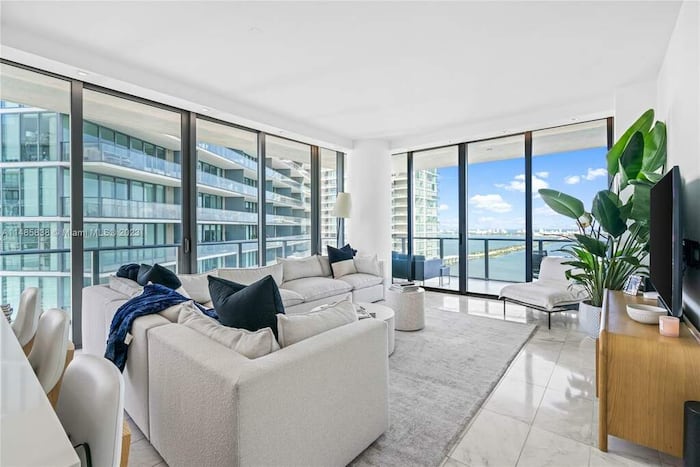 Property located at Condominium in Miami, FL