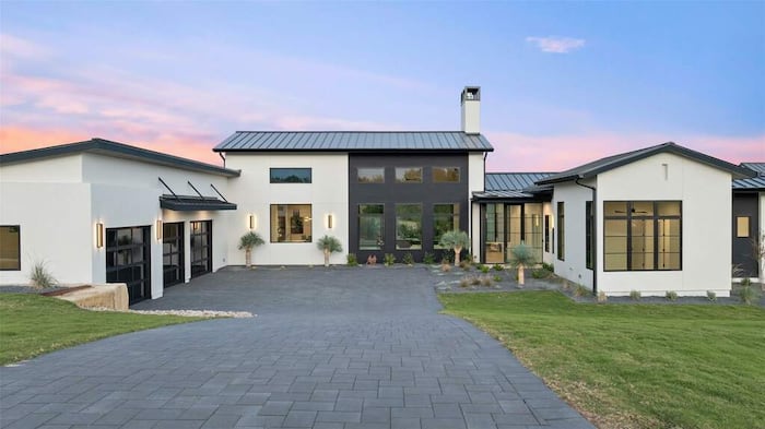Property located at Single Family Home/House in Austin, TX
