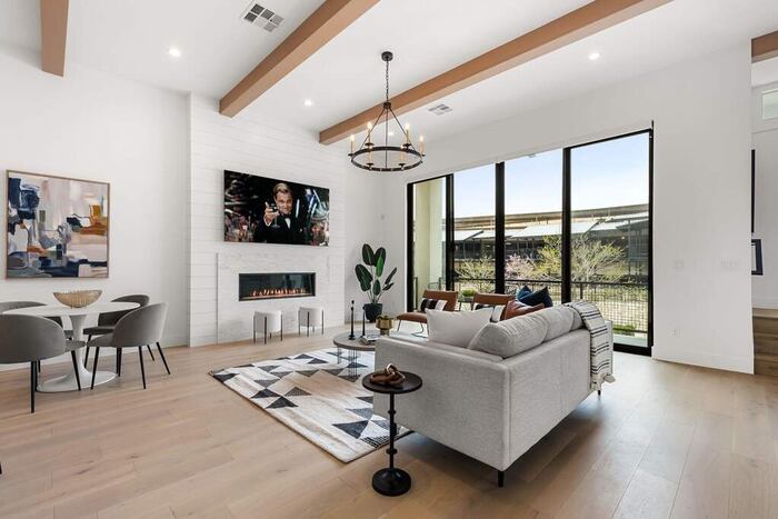 Property located at Single Family Home/House in Austin, TX