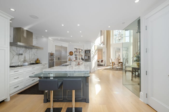 Property located at Villa/Townhouse in Vancouver, Canada