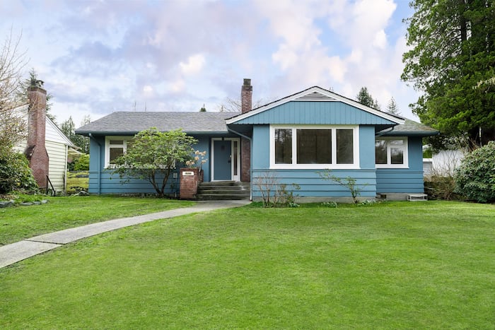 Property located at Single Family Home/House in Vancouver, Canada