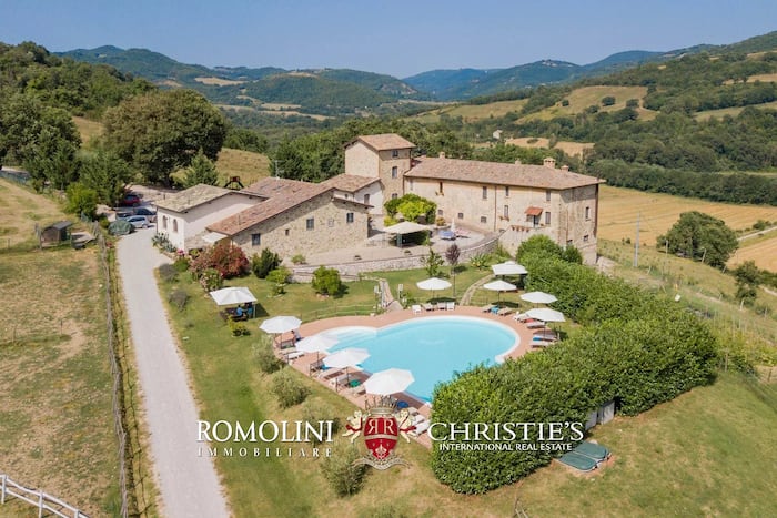 Property located at Villa/Townhouse in Umbertide, Italy