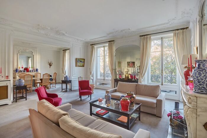 Apartment/Flat in Paris, France