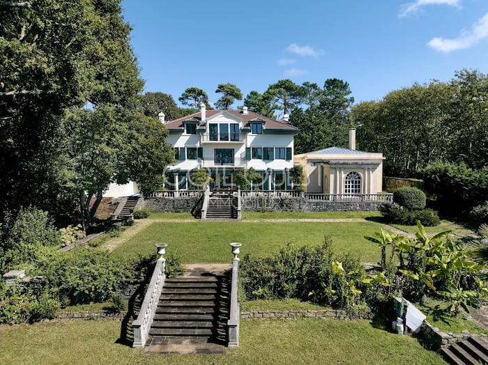 Property located at Villa/Townhouse in Biarritz, France