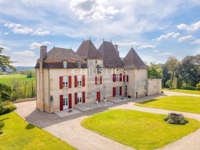 Property located at Chateau in Monségur, France